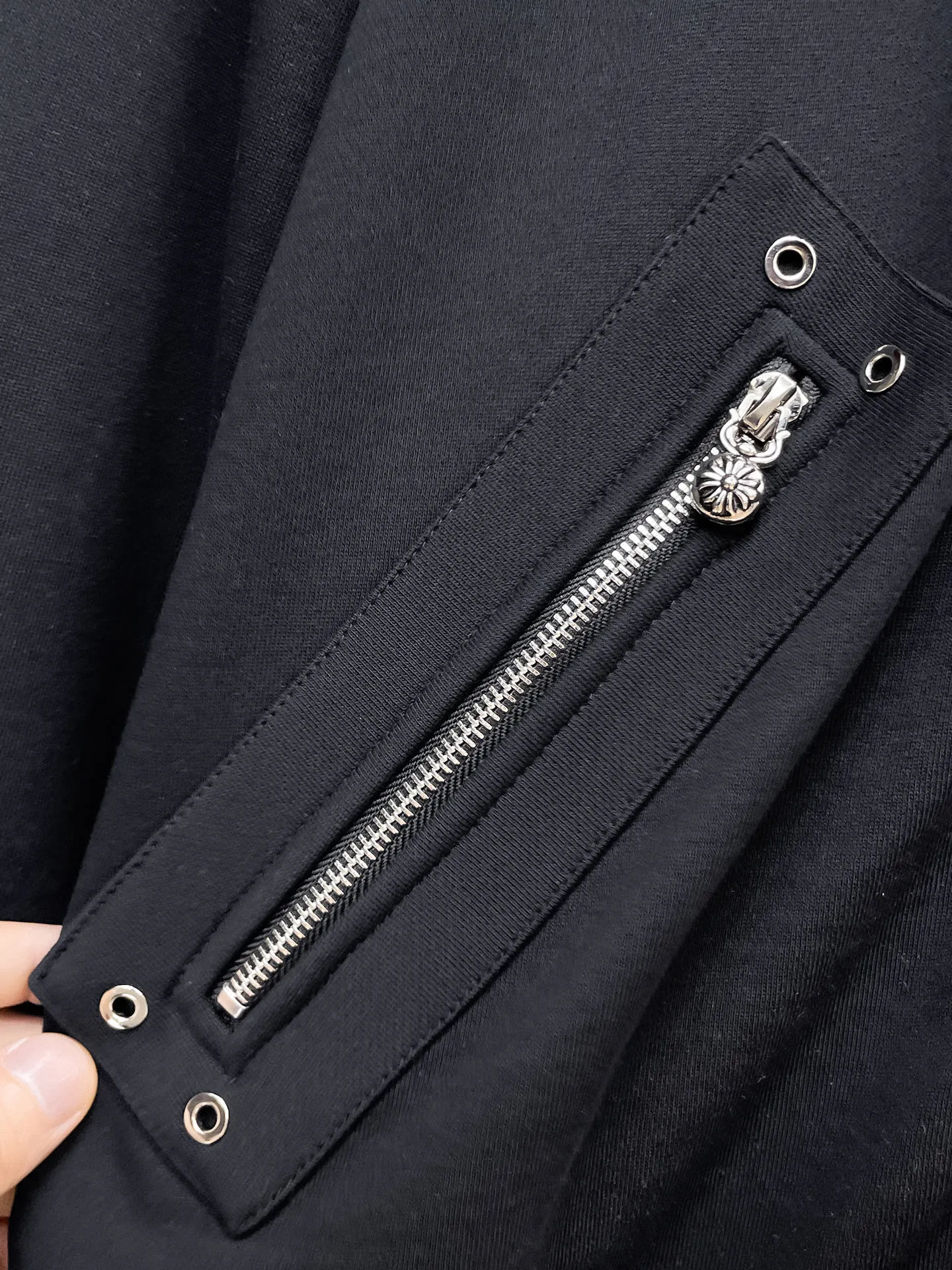 Same Style， ， 2026 New Arrival ，Original Premium Breathable ， ， ， Quality。 ， Sizes：M～3XL